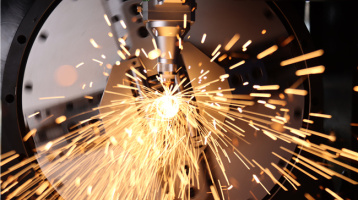 Ügyfél megjegyzése: Nyolc TUBE lézervágó gép, MP6012D